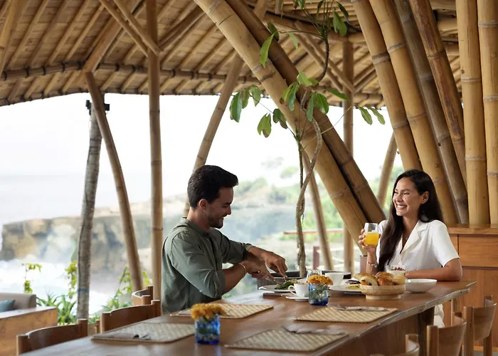 Arna And Ocean Lounge Tente de luxe 5*