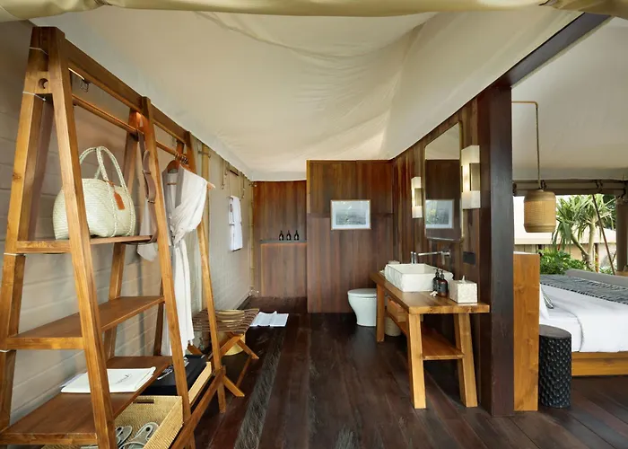 Arna And Ocean Lounge 5*