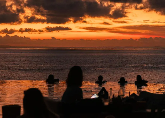 Arna And Ocean Lounge 5*